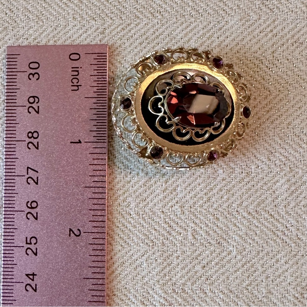 Vintage Coro Brooch Amethyst Purple Heart Filigree MCM Victorian Revival Brooch - Picture 8 of 13